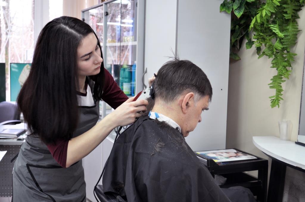 обучение в колледже парикмахерского искусства